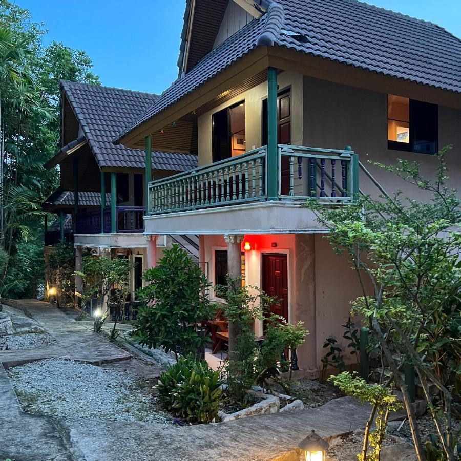 Kata Villa Merit Hill Bungalows Karon Екстер'єр фото