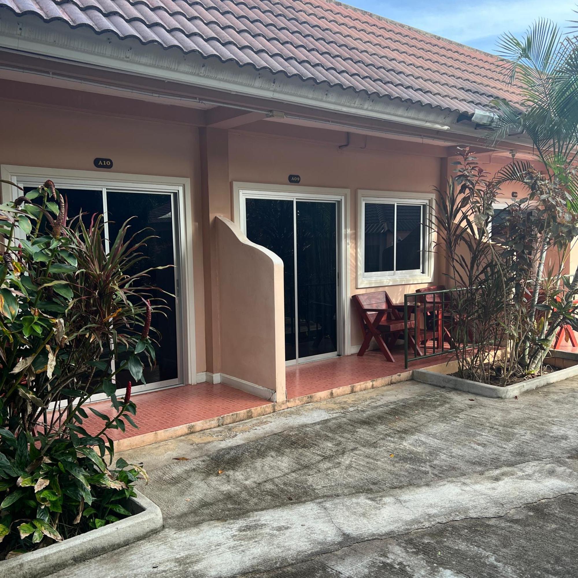 Kata Villa Merit Hill Bungalows Karon Екстер'єр фото